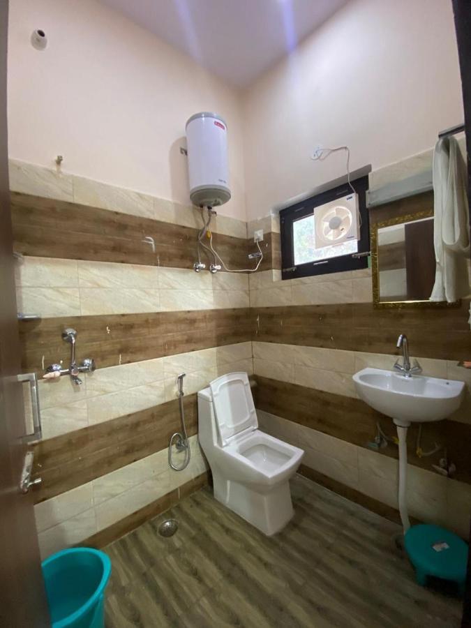 Chirag Homestay Kainchi Nainital Exterior photo