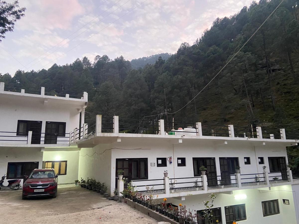 Chirag Homestay Kainchi Nainital Exterior photo